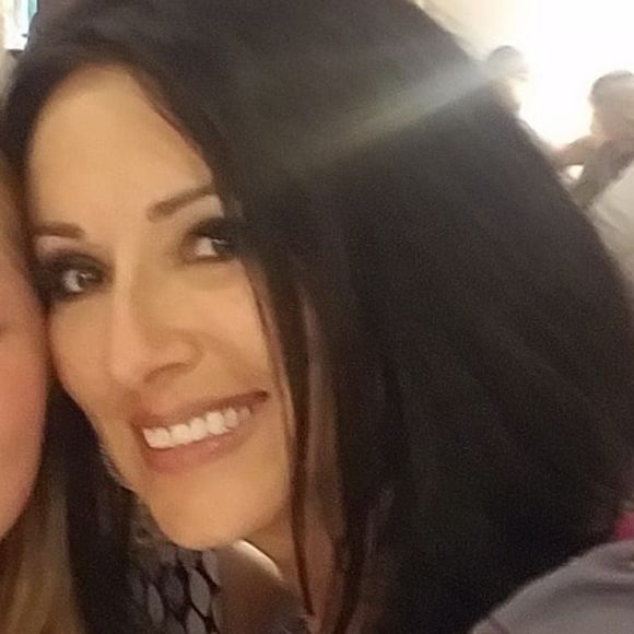 Meet your Posher, Erin - Picture 1 of 1